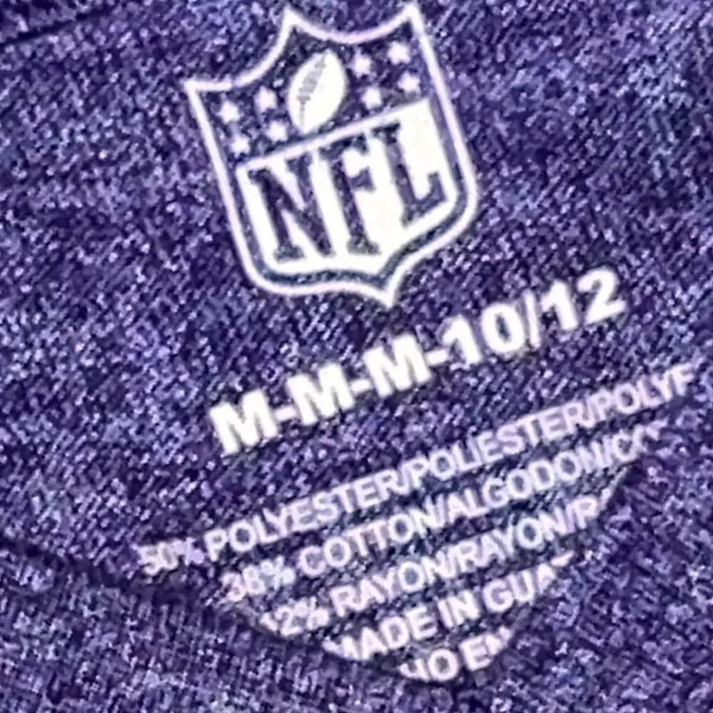 NFL Youth Girls MN Vikings Logo Short Sleeve T Shirt Size M 10/12